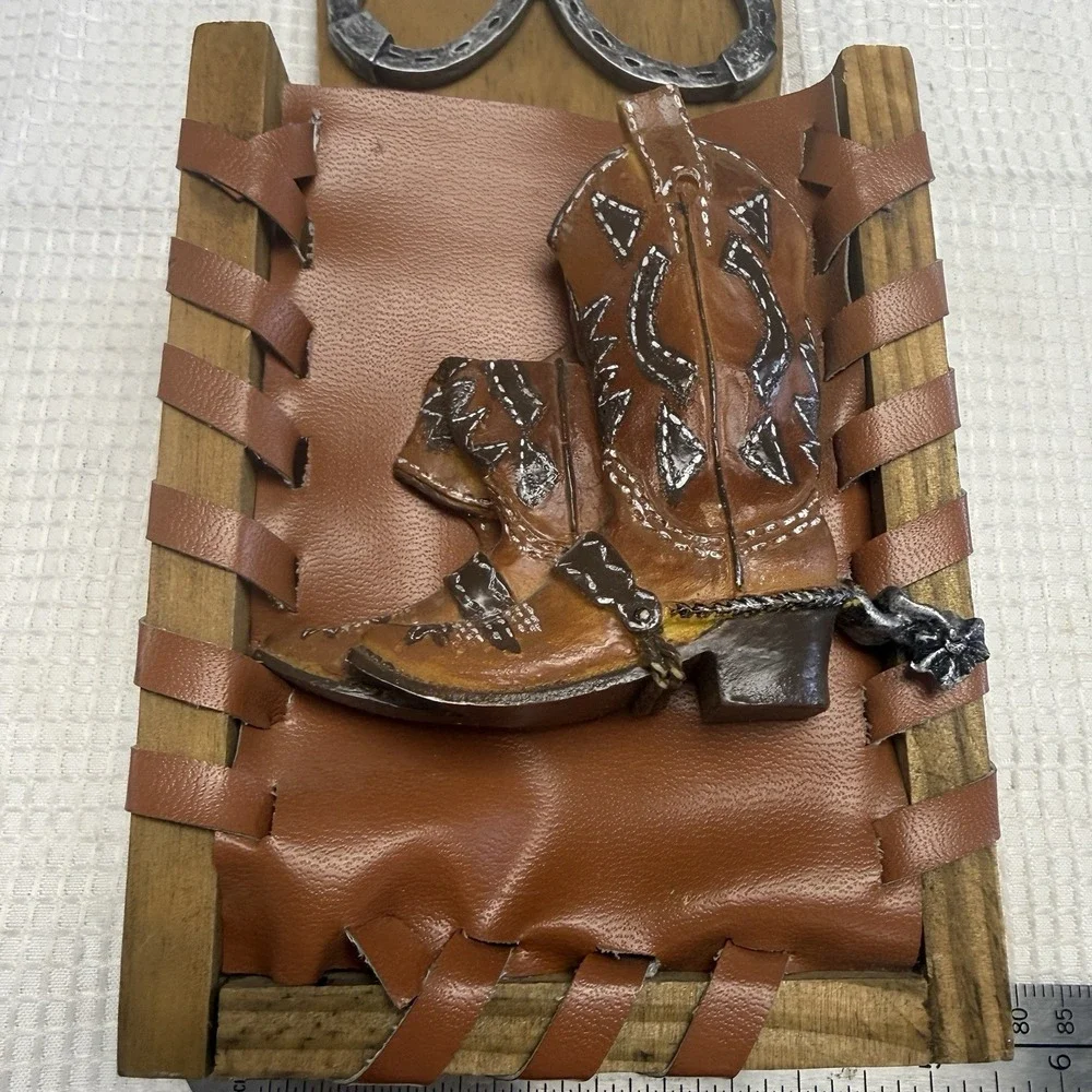 Western Cowboy Boots Tooled Leather Wall Pocket Counter Organizer Horseshoes
